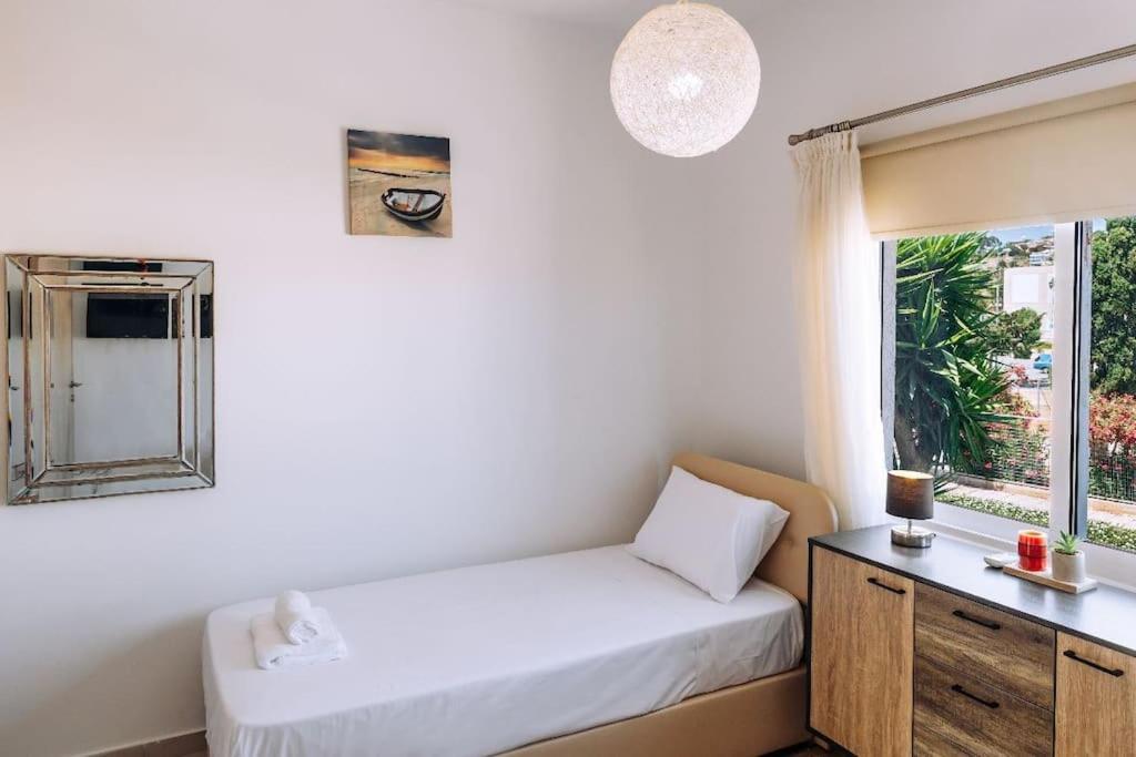 Venus Townhouse Near The Sea *